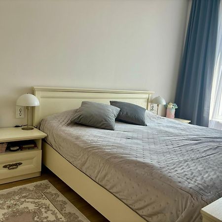 Triumph Apartment Burgas Exterior photo